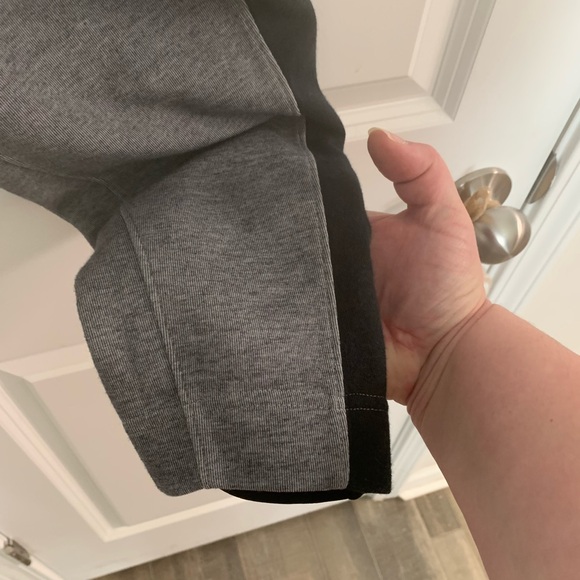 Nike Joggers Size L - Picture 2 of 4